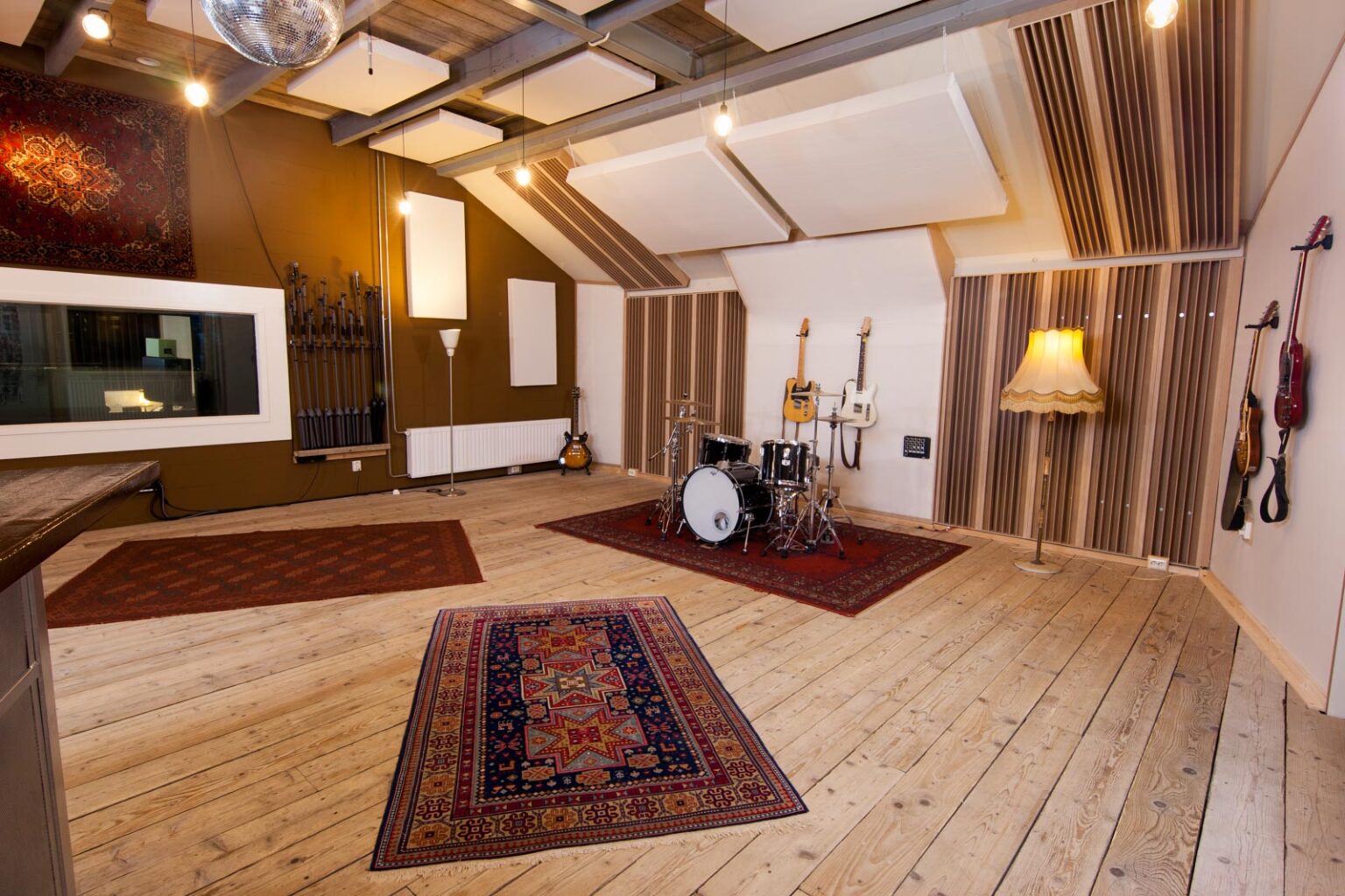 Recording studio - live room at Studio peggy51